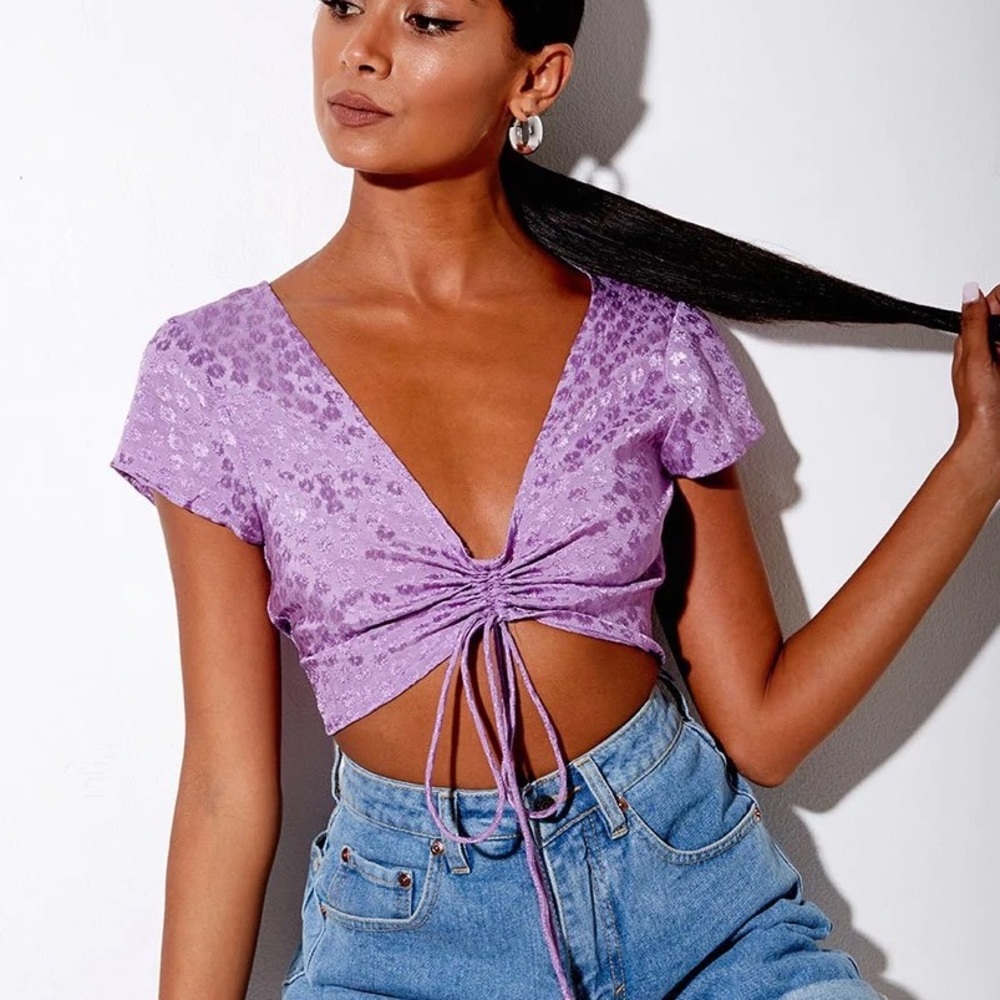 Motel Rocks Raeto crop top in satin ditsy rose lavender